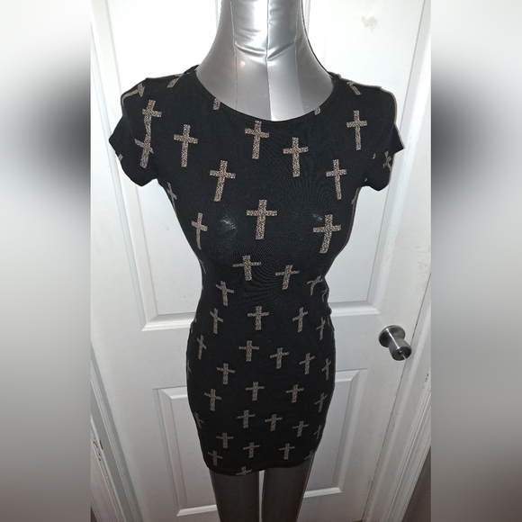 Forever 21 Leopard Print Black Crucifix Mini Dress Sz S - Picture 2 of 8